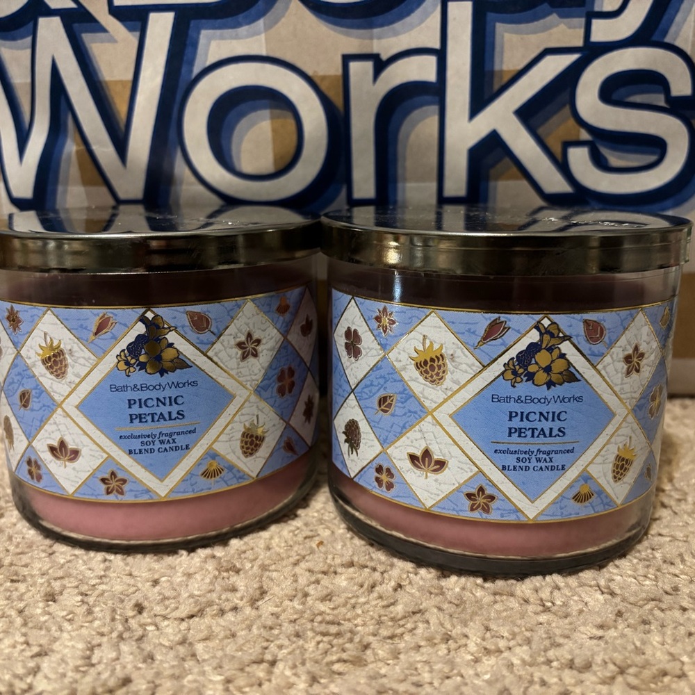Bath & Body Works Picnic Petals Candles with Pink Wax